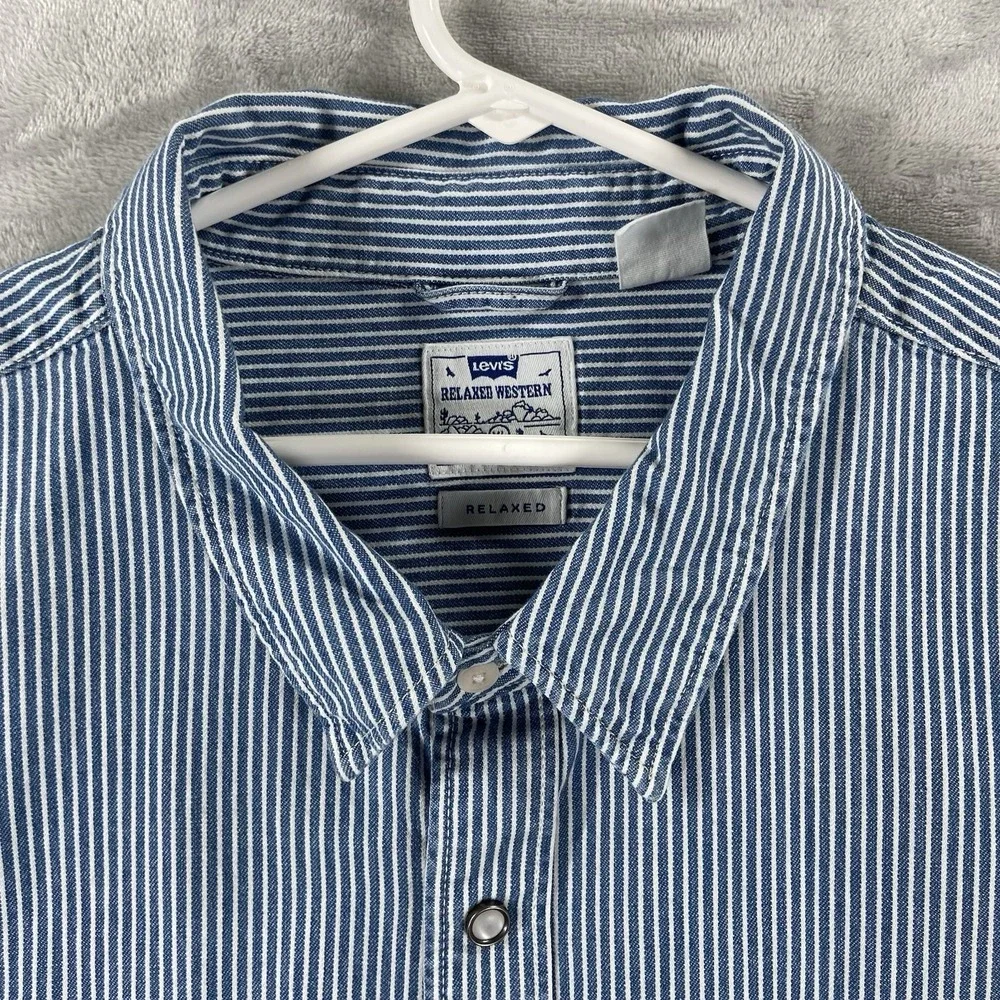 Levi's Western Shirt Mens XL Pearl Snap Relaxed Fit Short Sleeve Striped Cowboy